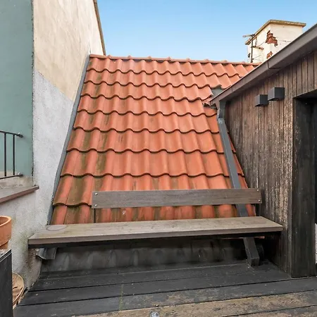 3-level With A View Of St Mary's Basilica By Downtown Apartment Gdansk
